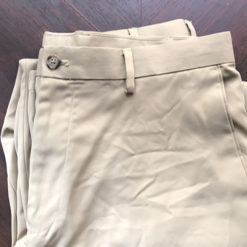 Men’s golf Izod pants